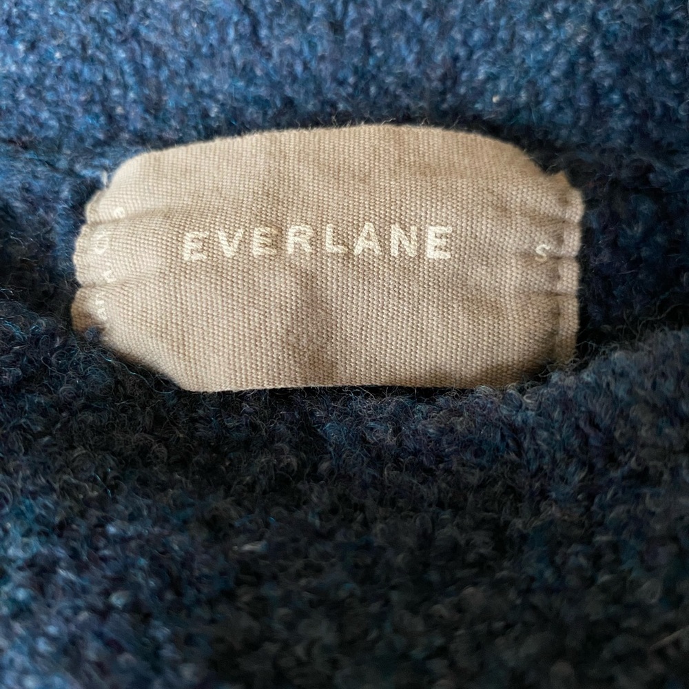 Everlane sweater